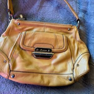 B. Makowski Mustard Leather Purse